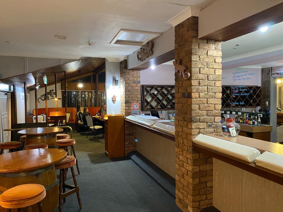 Gateway Motor Inn Narrandera Exterior photo